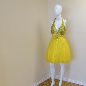 Hannah Vibrant Yellow Dress